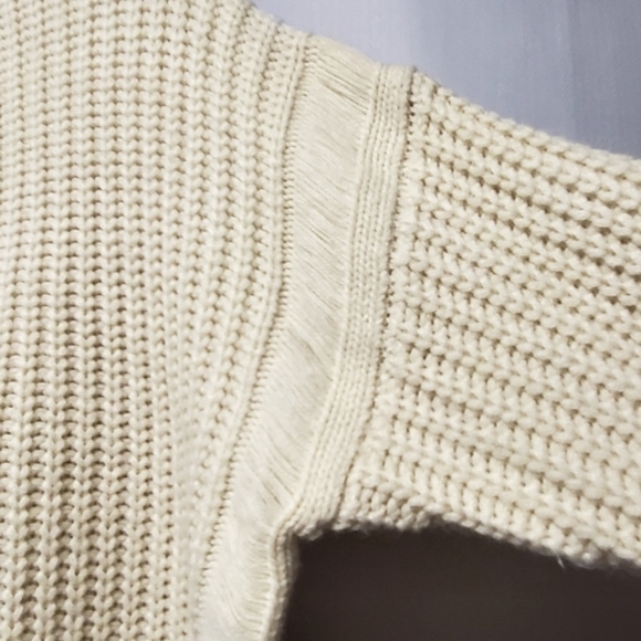 Mock Neck Knit Cheryl Sweater - Picture 5 of 9